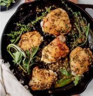 Crispy Skillet Chicken Thighs